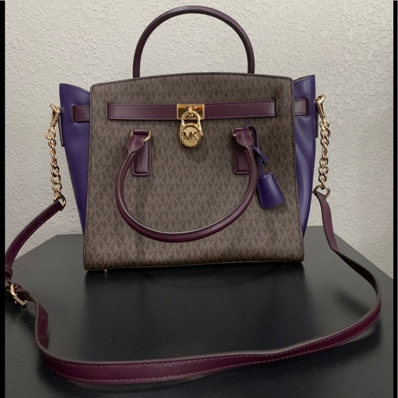 Purple monogrammed Michael Kors purse - Picture 1 of 8